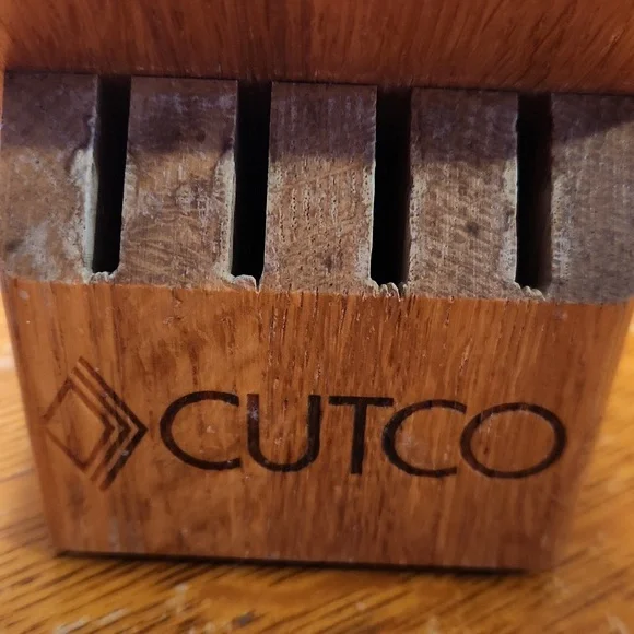 Cutco Knife Block For 8 Knives - Picture 4 of 7